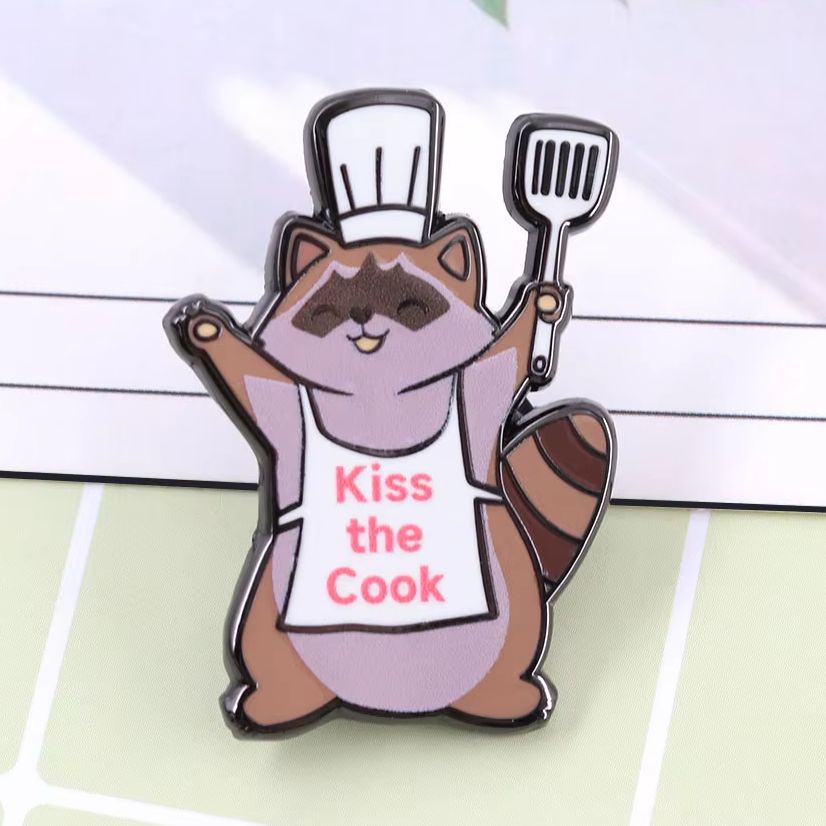 Pin de Esmalte de Guaxinim Eng - Kitchen Baker avaliação e preço